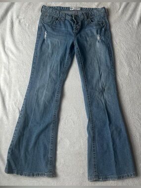 deb low rise jeans with button up fly